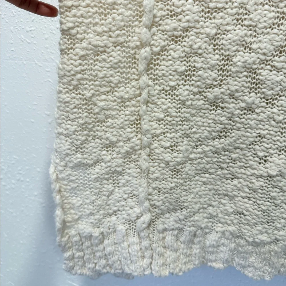 Free People oversized Cream Knit Pretty Pointelle Vee Sweater ‎ S